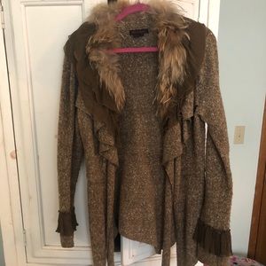 Sweater jacket, statement piece